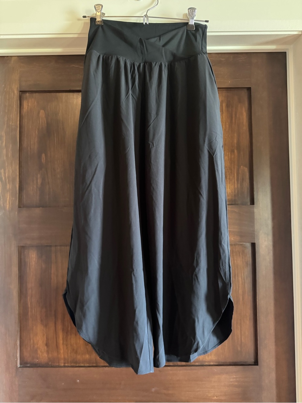 HALARA Black Wide Leg Flowy Pants